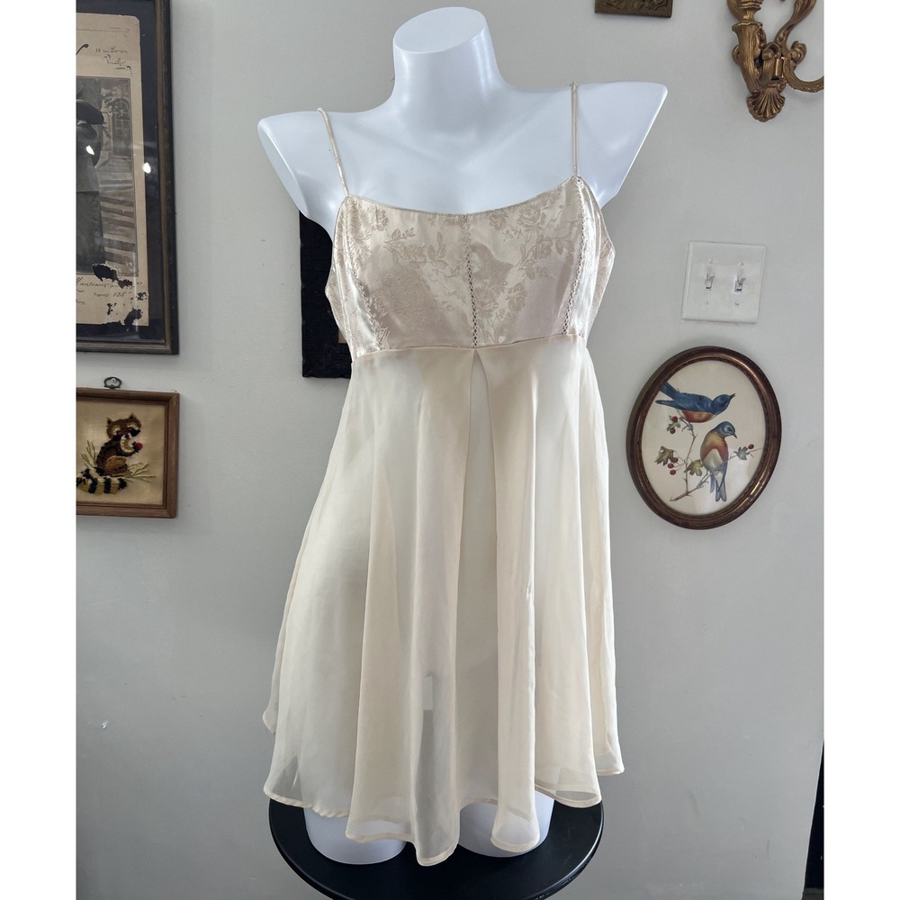Victoria's Secret Vintage Y2K Cream Floral Brocade Slip Dress Size Medium